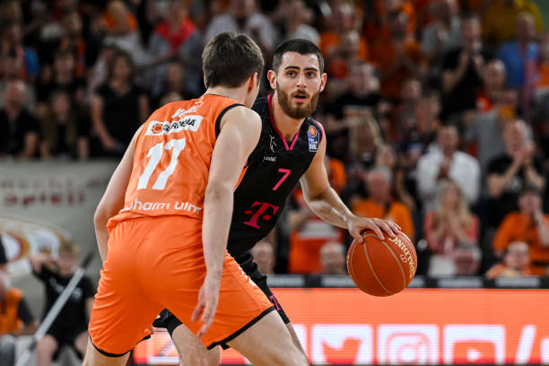 强度跑动和 强度跑动和